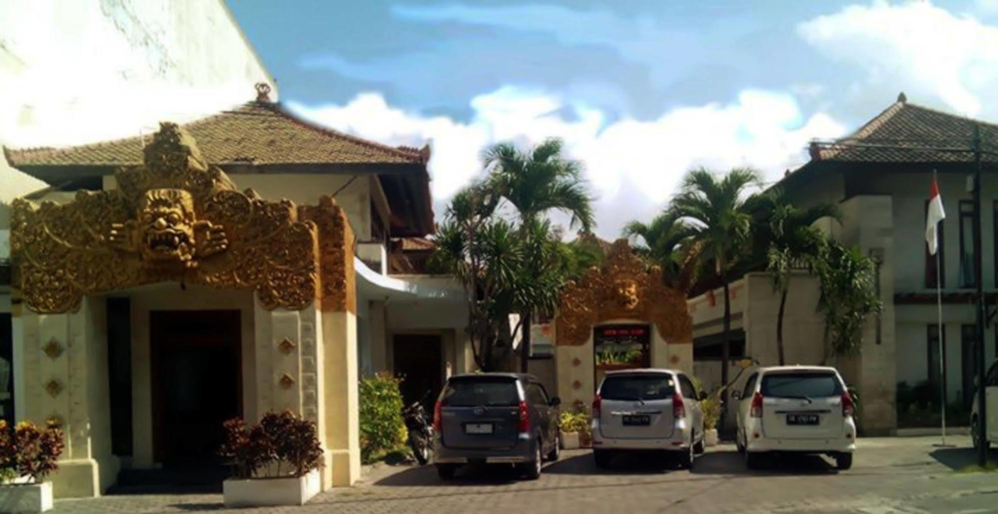 Hana Kuta Beach Hotel Екстер'єр фото